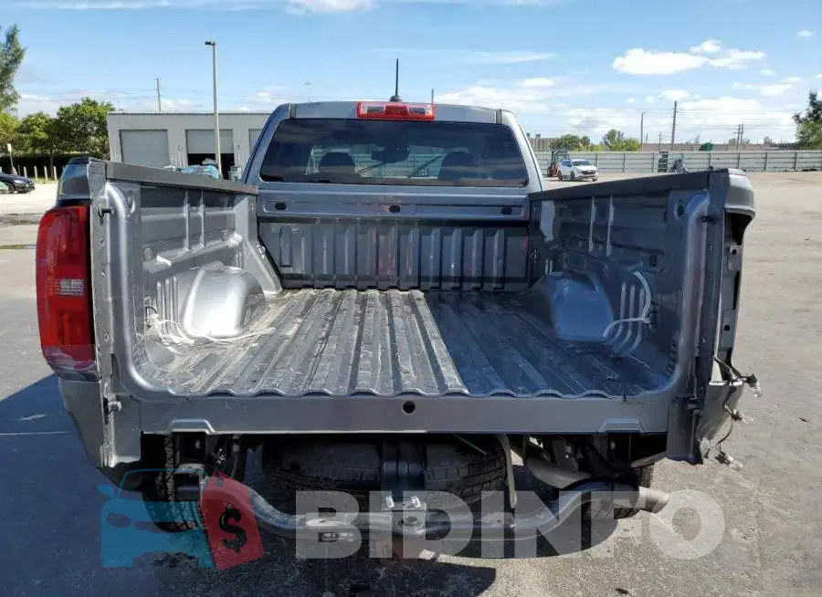 1GCHSCEA4M1287777 Photo# 6