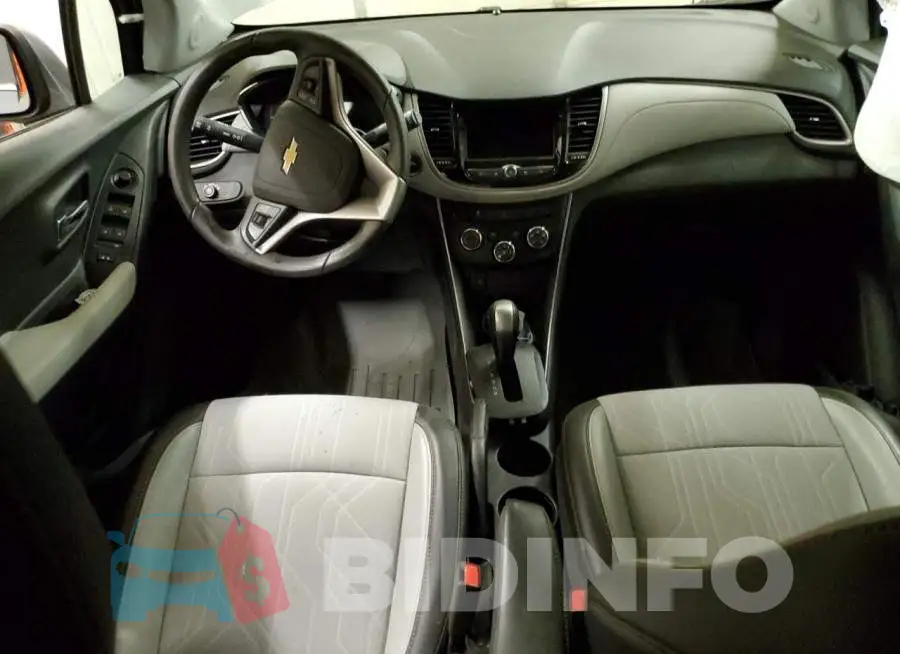 3GNCJPSB2LL160543 Photo# 8