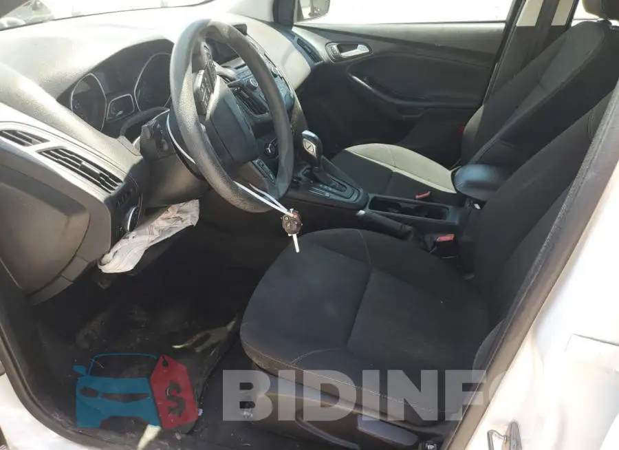 1FADP3F20GL405152 Photo# 7