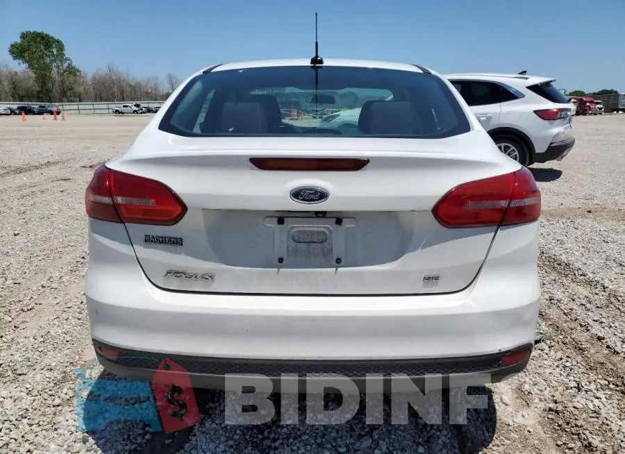 1FADP3F20GL405152 Photo# 6
