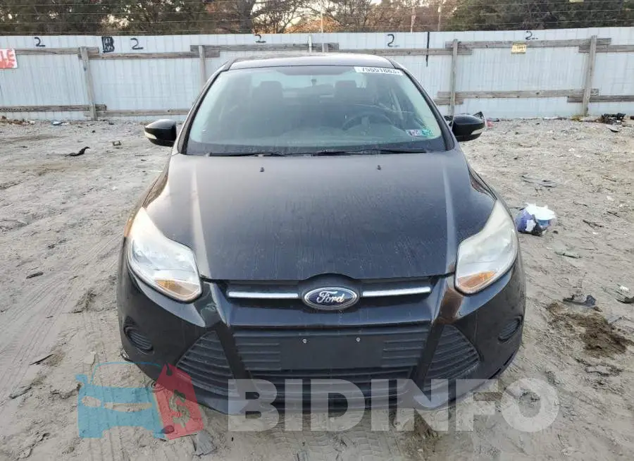 1FADP3F21EL179877 Photo# 5