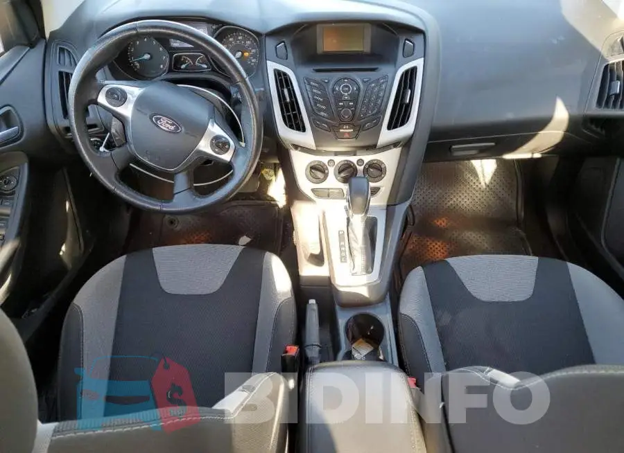 1FADP3F22EL285884 Photo# 8