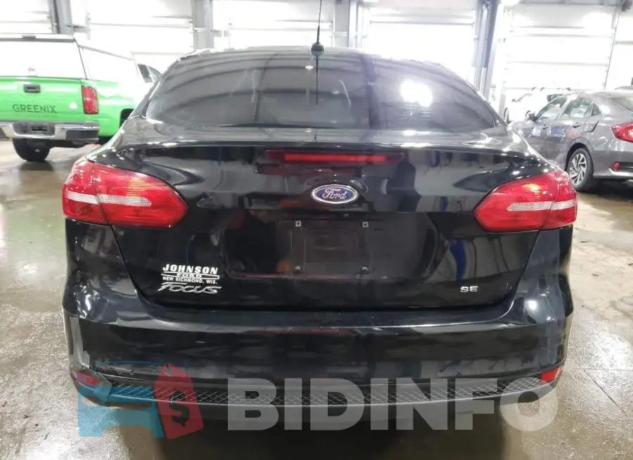 1FADP3F27JL303712 Photo# 6