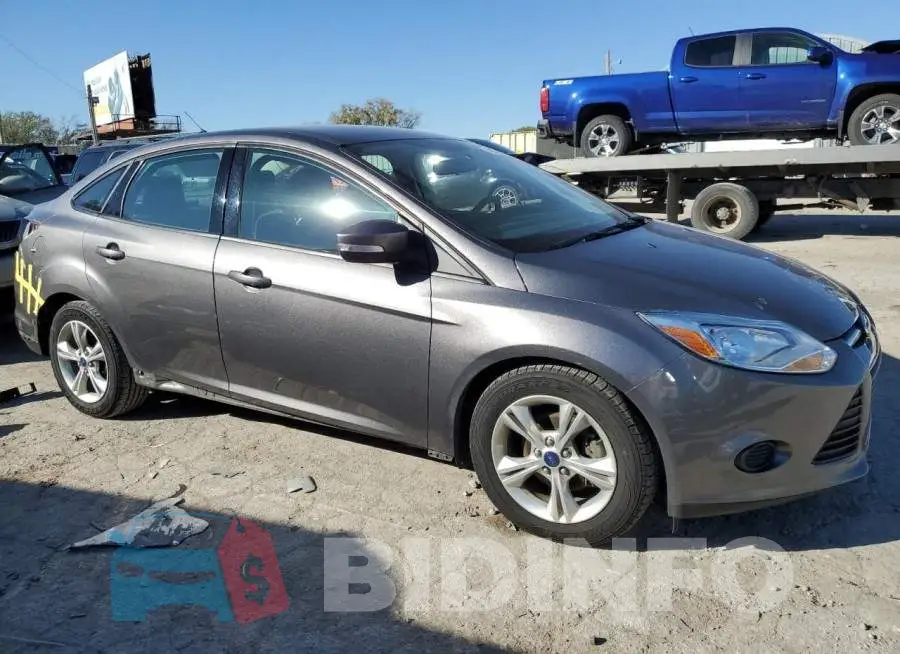 1FADP3F28EL321187 Photo# 4
