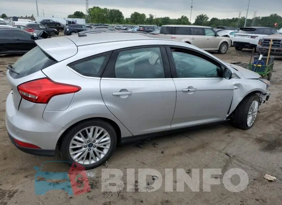 1FADP3N28HL222892 Photo# 3