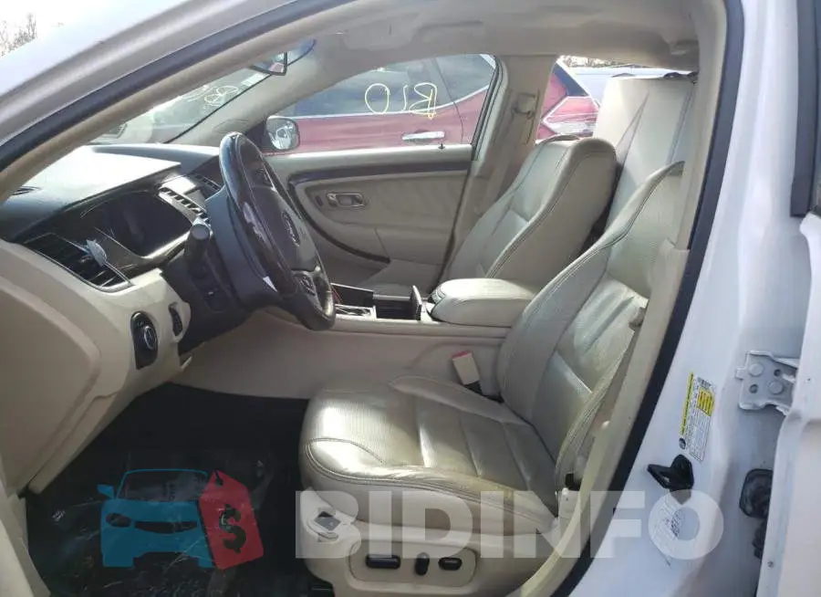 1FAHP2F86FG171820 Photo# 7