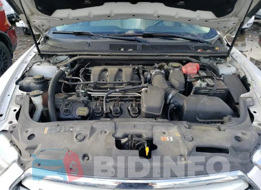 1FAHP2F86FG171820 Photo# 11