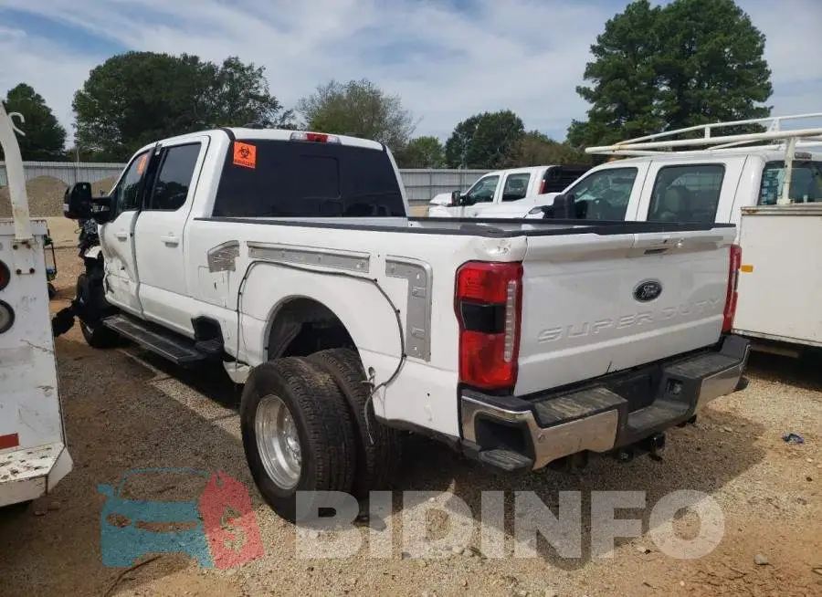 1FT8W3DT2PEC55530 Photo# 2