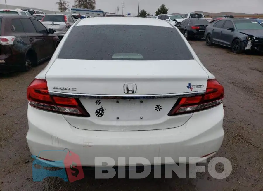 19XFB2F70FE054922 Photo# 6