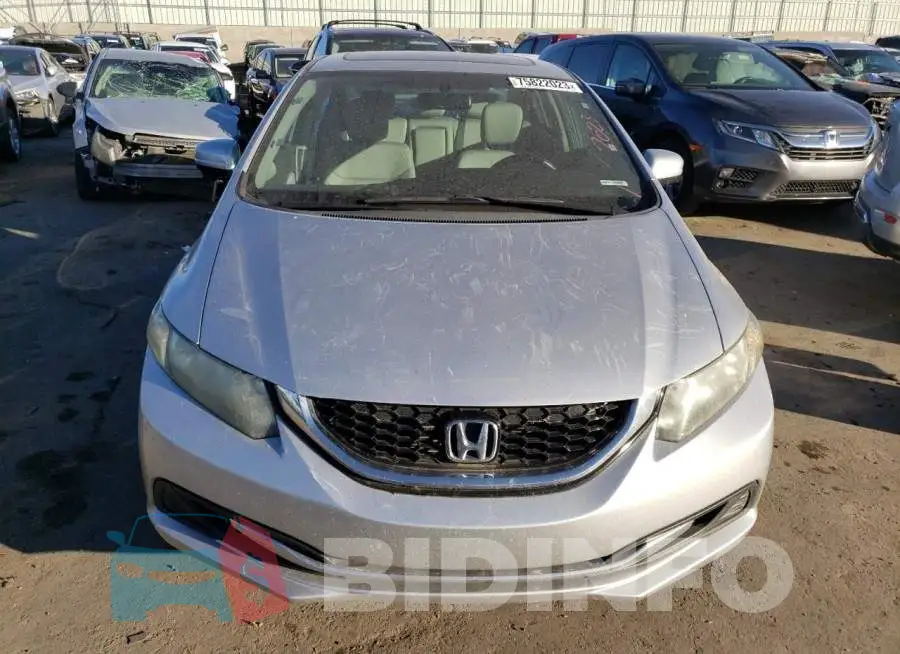 19XFB2F83EE075965 Photo# 5