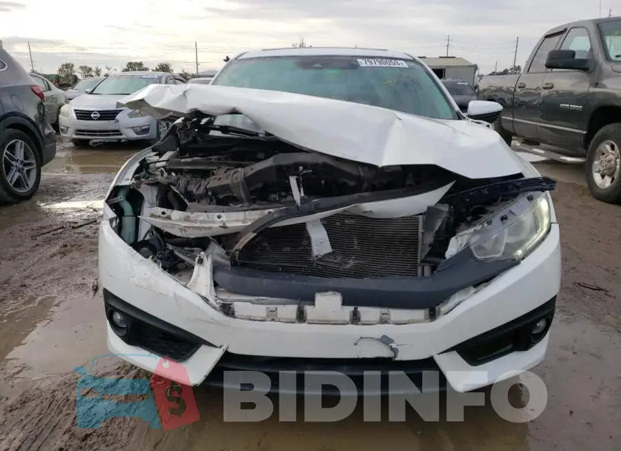 19XFC1F43HE032669 Photo# 5