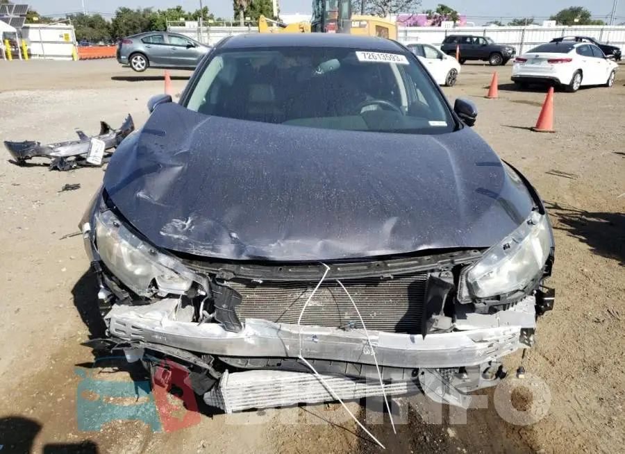 19XFC1F75GE201597 Photo# 5