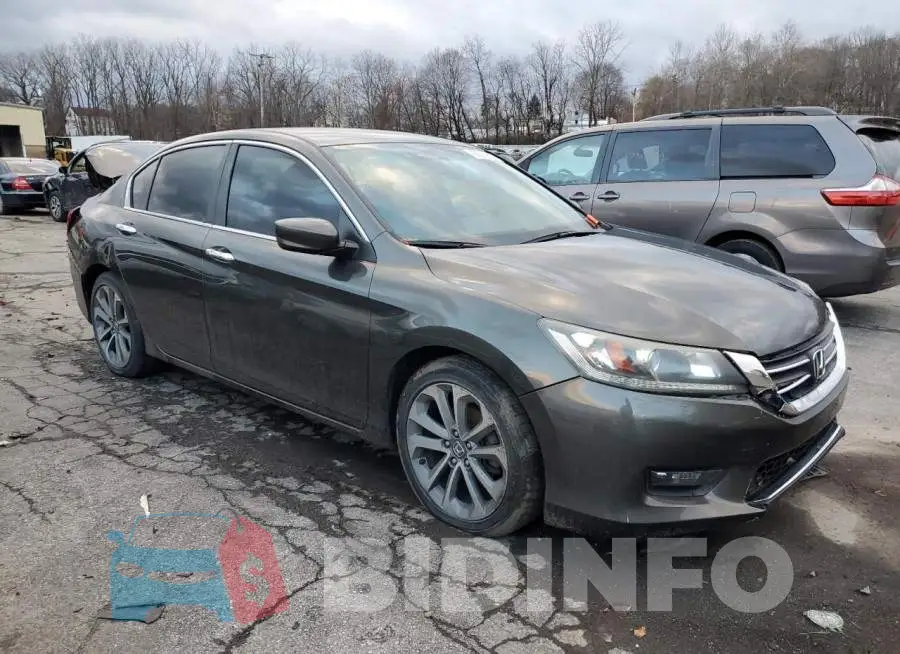 1HGCR2F57EA105042 Photo# 4