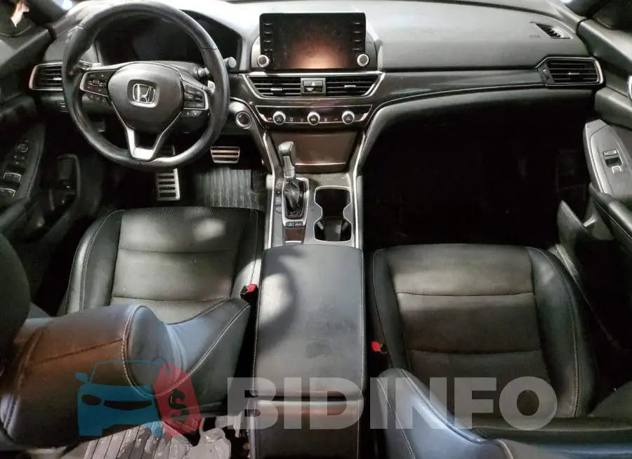 1HGCV1F33JA186121 Photo# 8