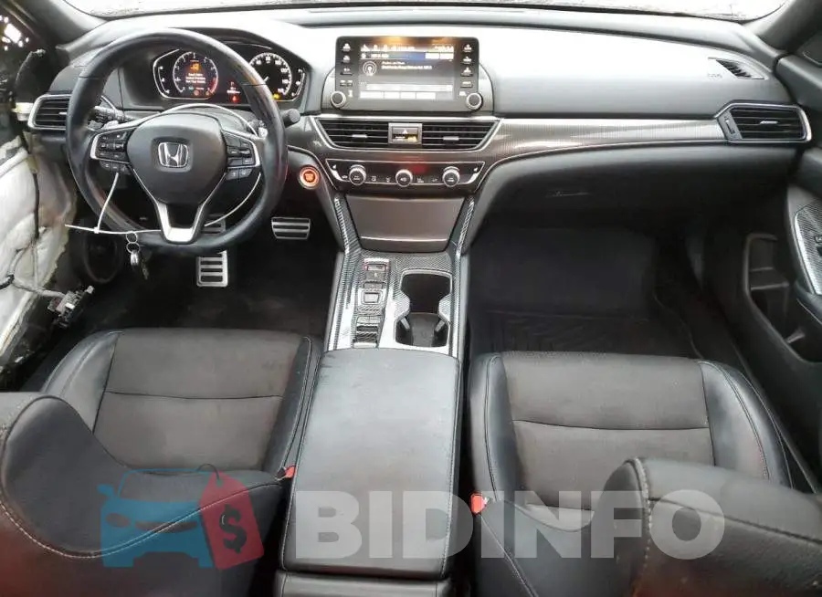 1HGCV2F33JA011373 Photo# 8