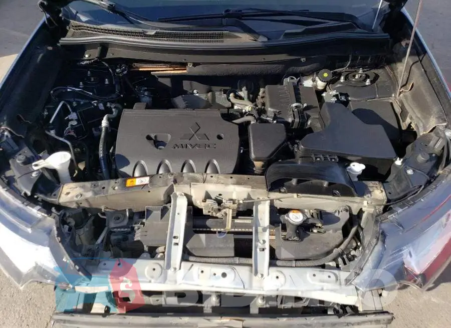 JA4AZ2A32JZ009935 Photo# 11