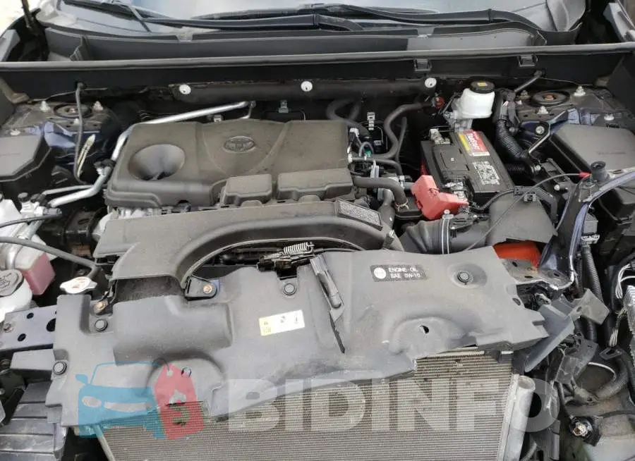 2T3P1RFV5KW050734 Photo# 12