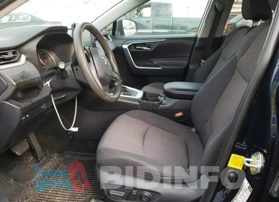 2T3P1RFV5KW050734 Photo# 7