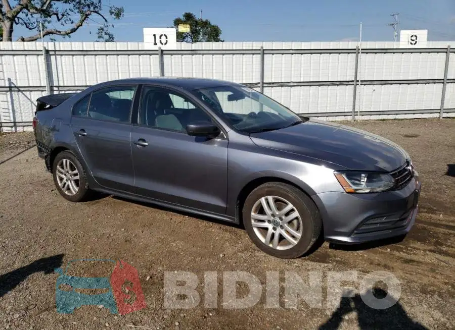 3VW2B7AJ8JM258765 Photo# 4