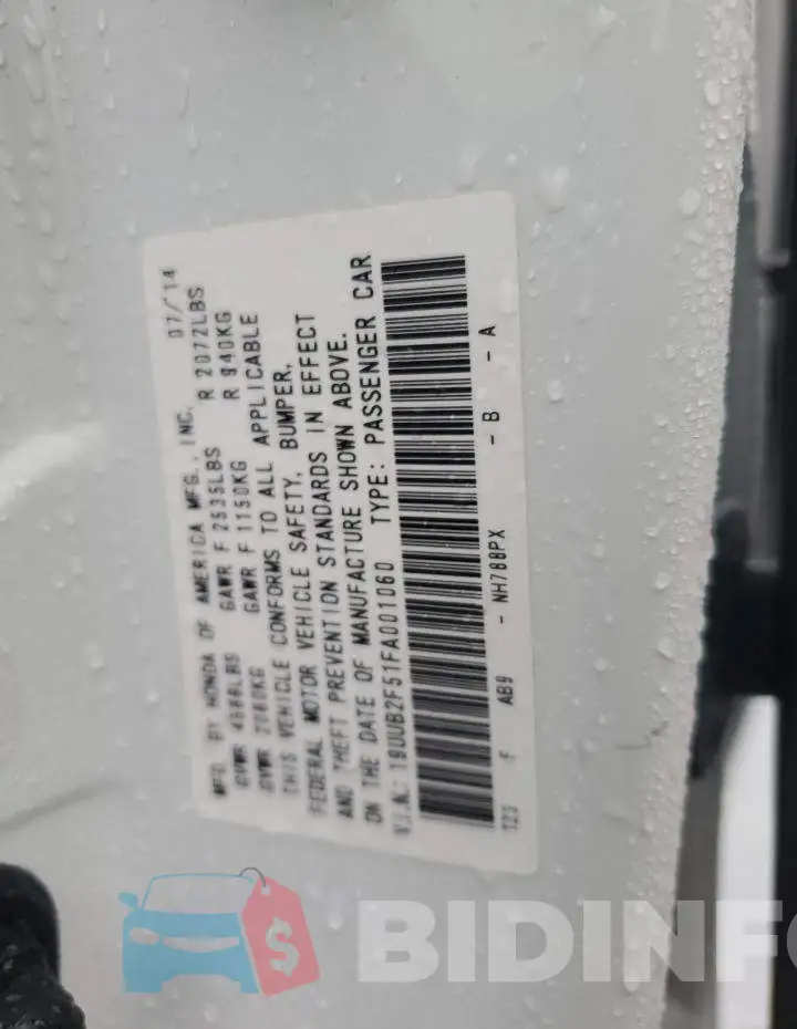 19UUB2F51FA001060 Photo# 12