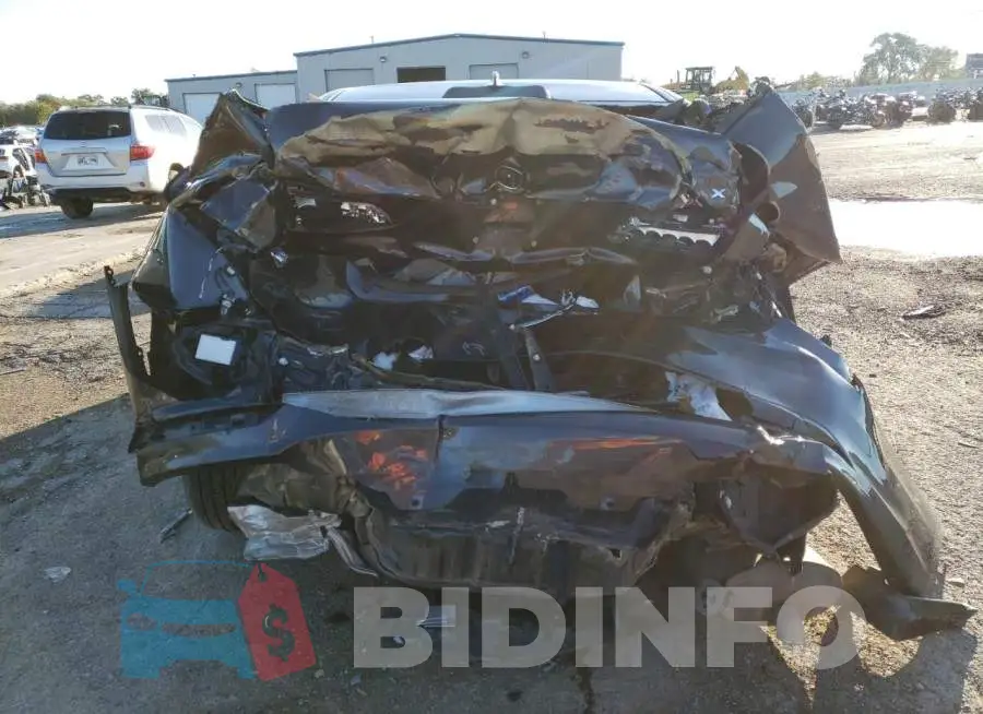 19UUB2F53FA001481 Photo# 6