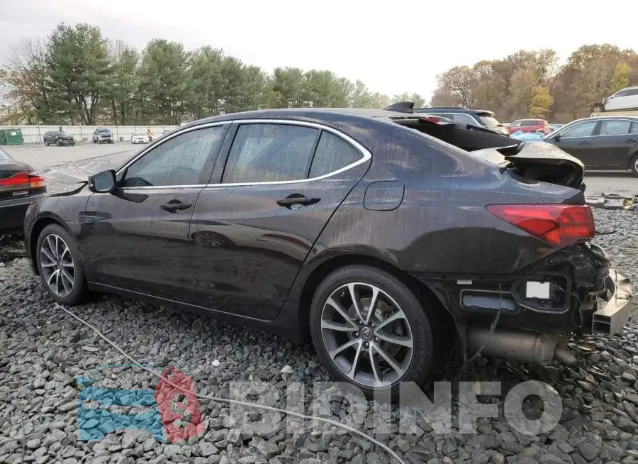 19UUB2F54FA018127 Photo# 2
