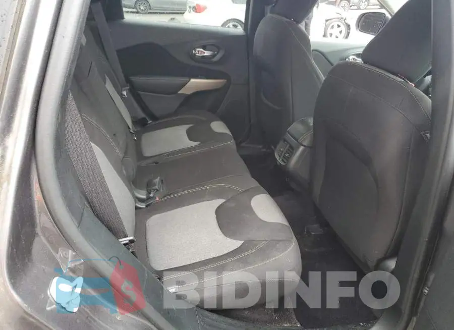 1C4PJLCX9JD604629 Photo# 10