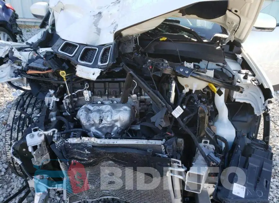 3C4NJDCB7MT541286 Photo# 11
