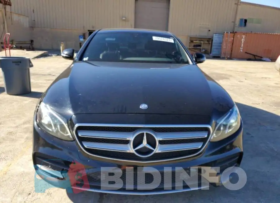 WDDZF4JB6HA096533 Photo# 5