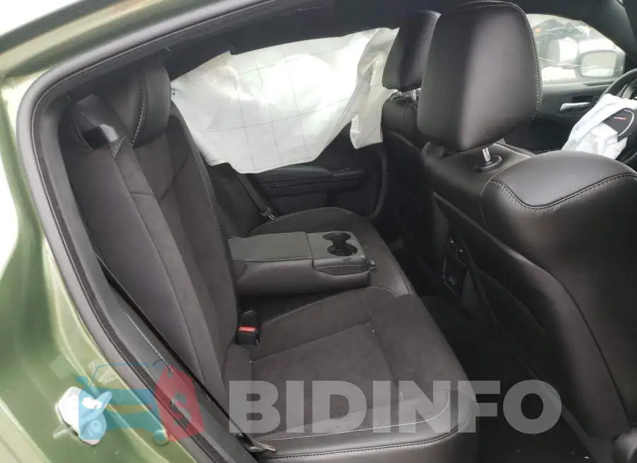 2C3CDXHG4PH560139 Photo# 10