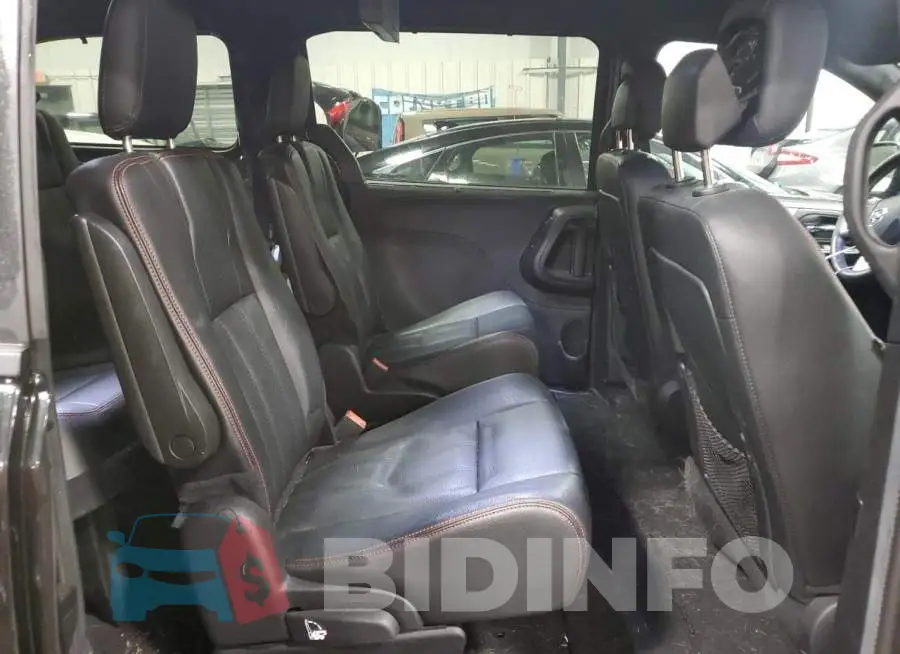2C4RDGEG6GR315041 Photo# 11