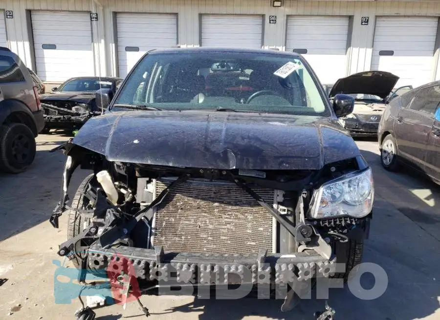 2C4RC1BG1FR637265 Photo# 5