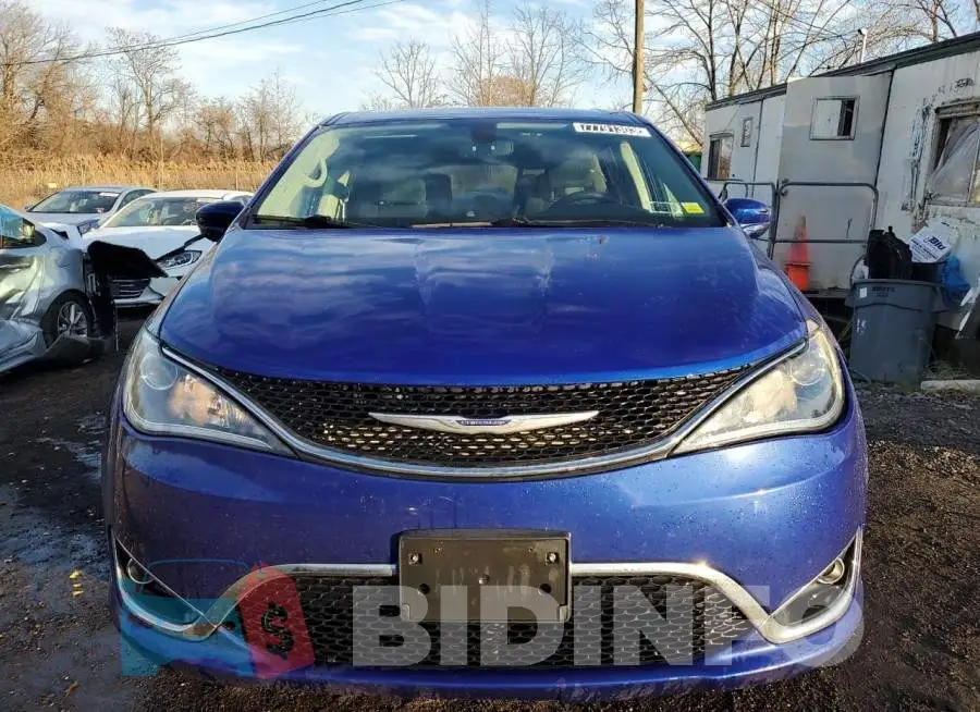 2C4RC1FG3LR143771 Photo# 5