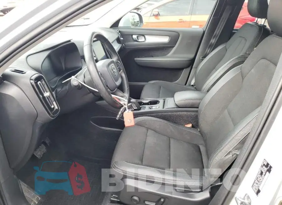 YV4162UK1L2291494 Photo# 7