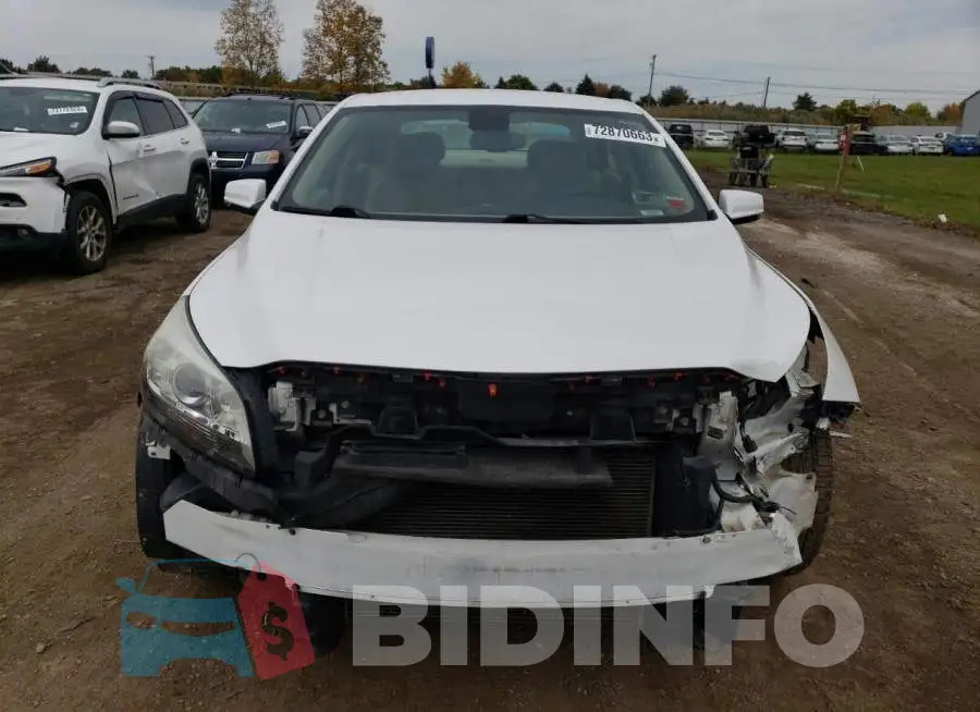1G11E5SL4EF209331 Photo# 5