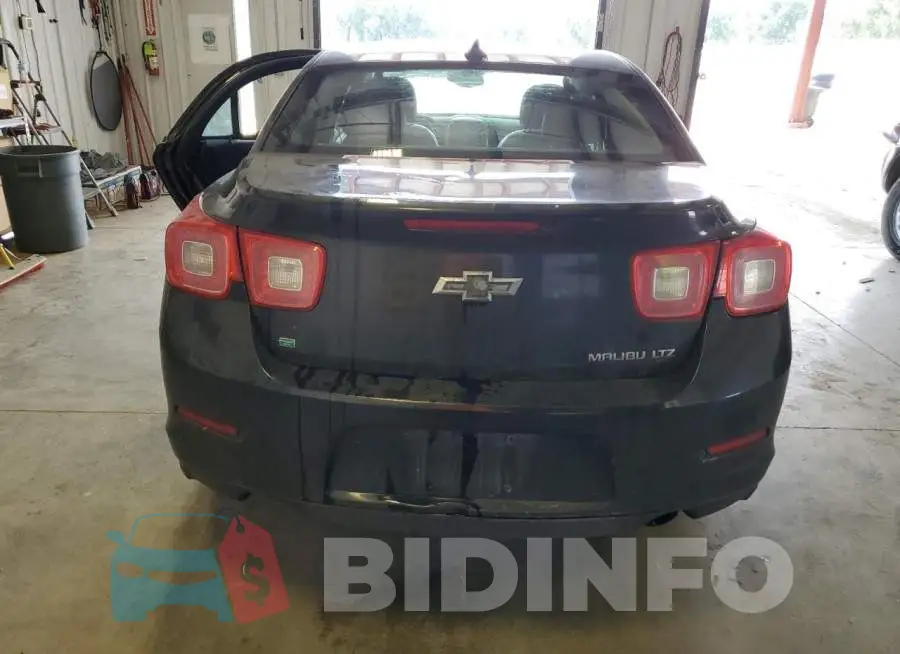 1G11F5SL9FF323517 Photo# 6