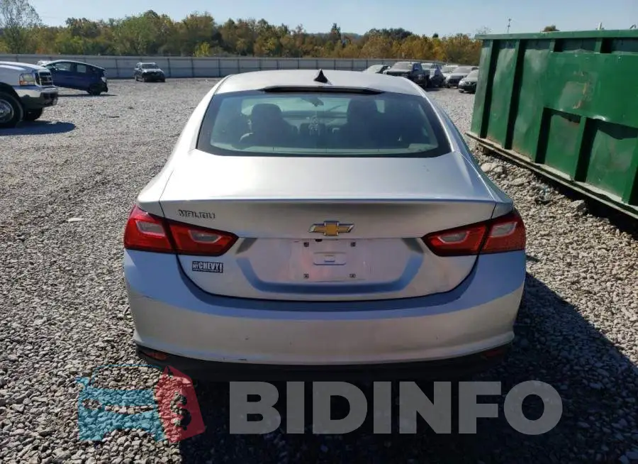 1G1ZB5ST3JF145725 Photo# 6