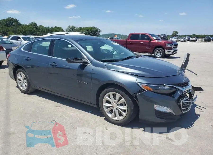 1G1ZD5ST4LF121513 Photo# 4
