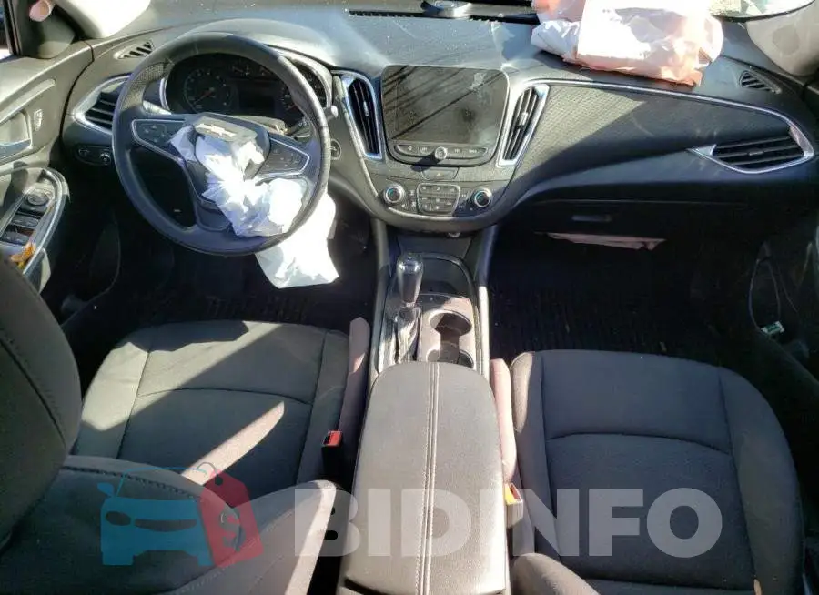 1G1ZD5ST6KF142782 Photo# 8