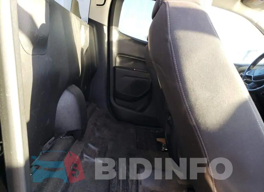 1GCHSCEA5M1234876 Photo# 10
