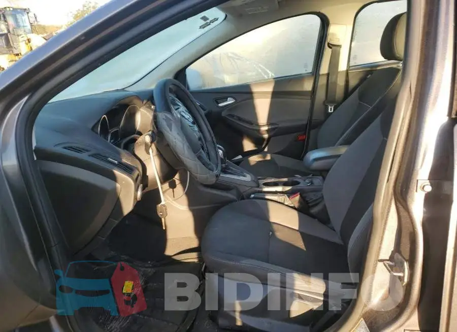 1FADP3F22EL282189 Photo# 7