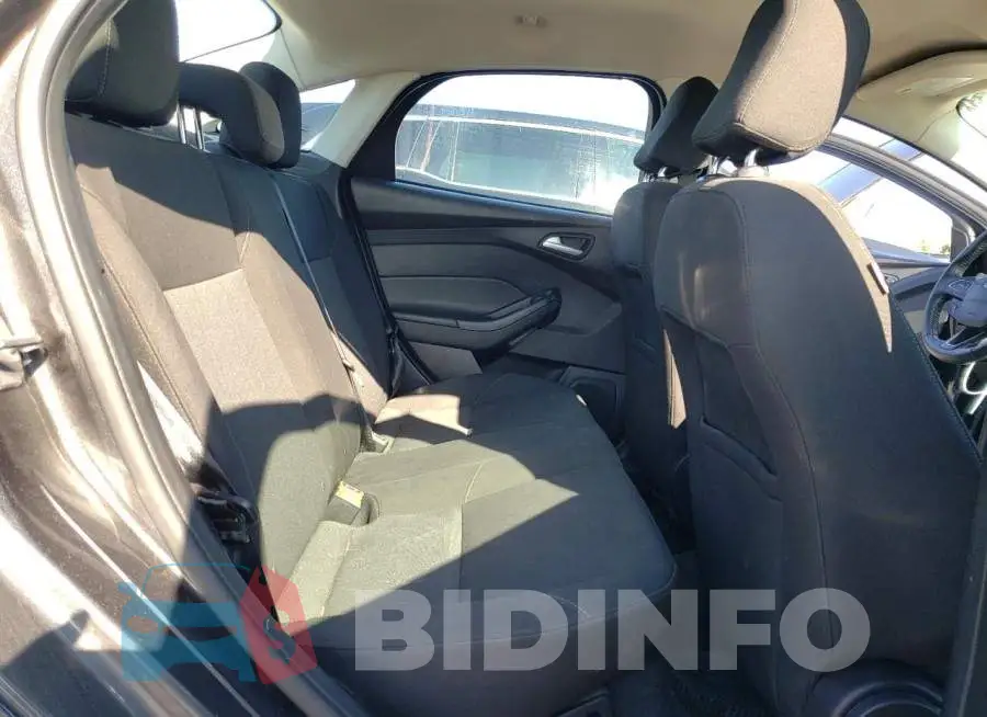 1FADP3F23FL290805 Photo# 10