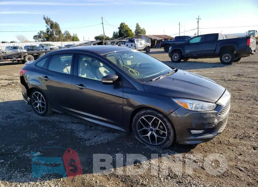 1FADP3F25GL282593 Photo# 4
