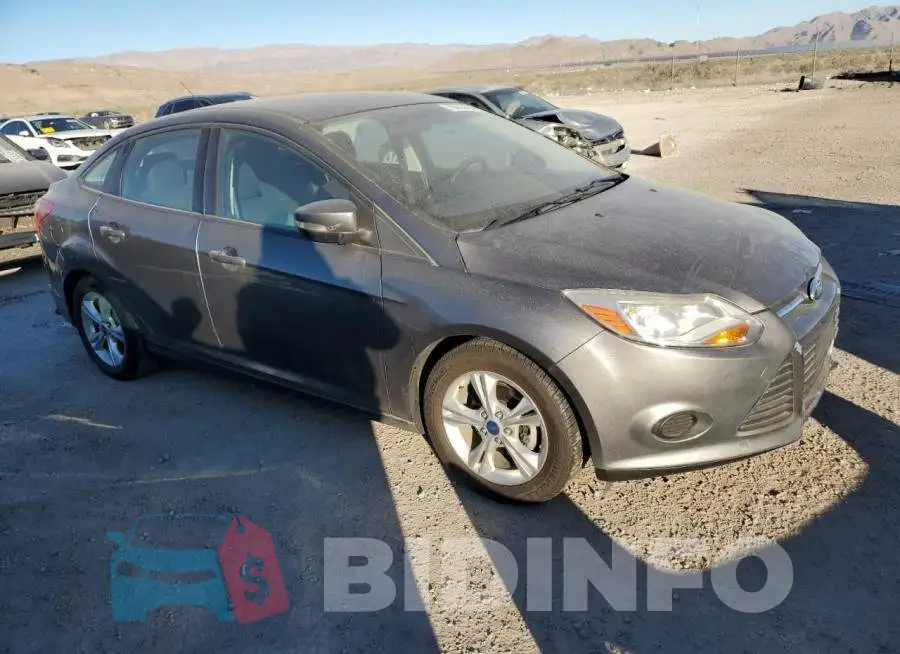 1FADP3F27EL211828 Photo# 4
