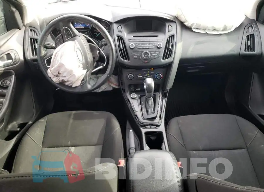1FADP3F27FL358992 Photo# 8