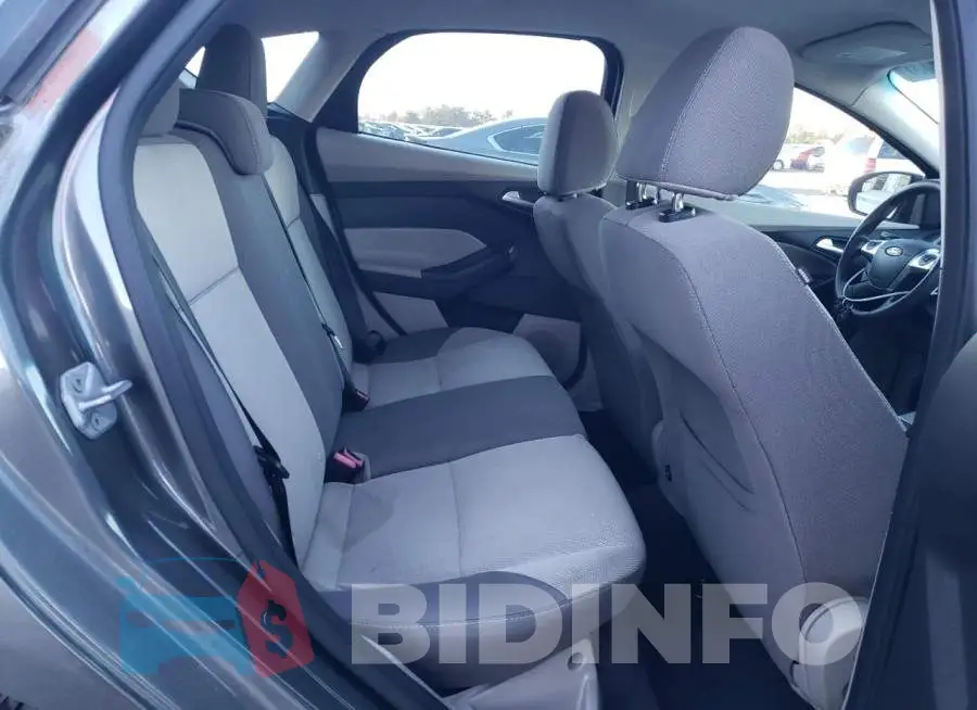 1FADP3K2XEL126083 Photo# 10