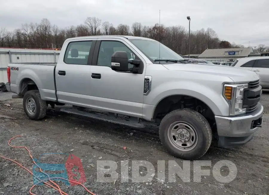 1FT7W2B65JEB85063 Photo# 4