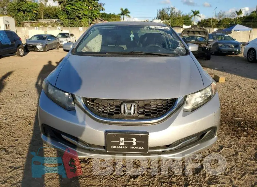19XFB2F55FE063257 Photo# 5