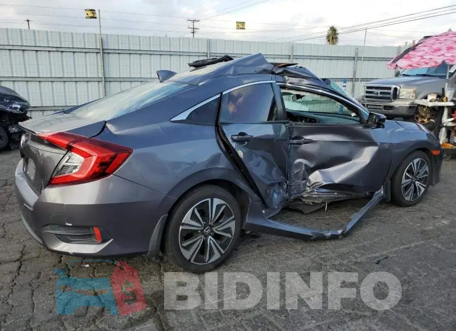 19XFC1F35HE203980 Photo# 3