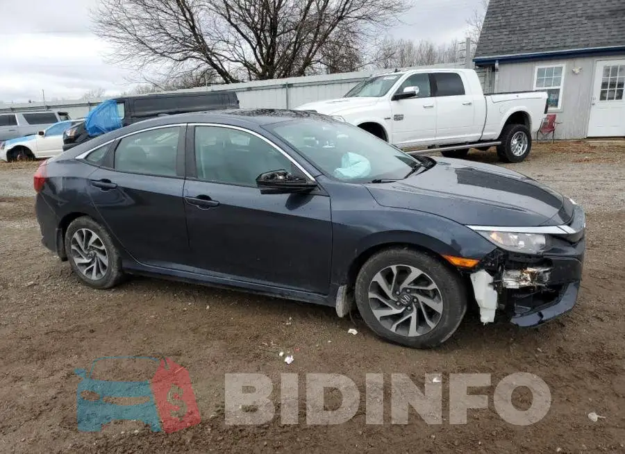 19XFC2F74HE017808 Photo# 4